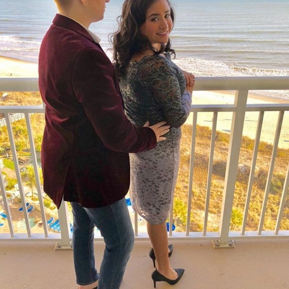 Gray Ombré Lace Dress Size 4 - Picture 7 of 7